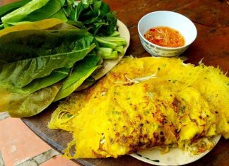 Bánh xèo đặc sản là món ăn phổ biến ở Châu Á