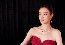 Style tôn vẻ gợi cảm cho nữ minh tinh Cbiz có vòng một khiêm tốn Style tôn vẻ gợi cảm