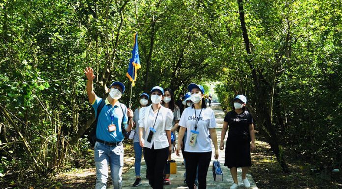 Du lịch mùa dịch cùng gia đình sao cho an toàn?