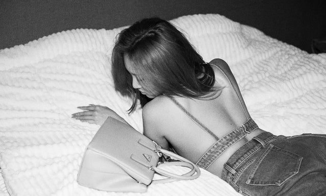 Mốt lưng trần gợi cảm của mỹ nhân Hàn