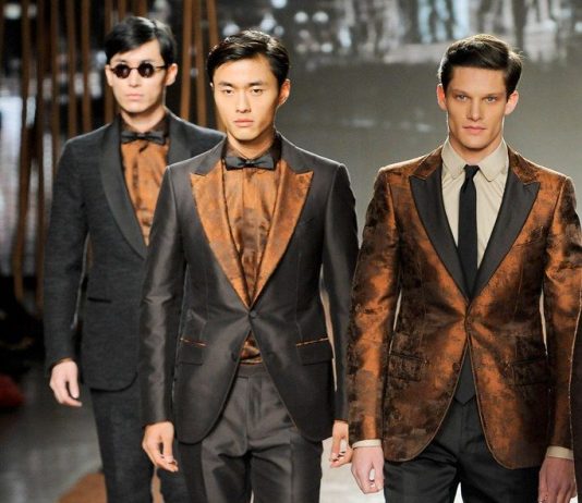 Những góc khuất của làng mẫu nam không phải ai cũng biết nhung-goc-khuat-trong-lang-mau-nam